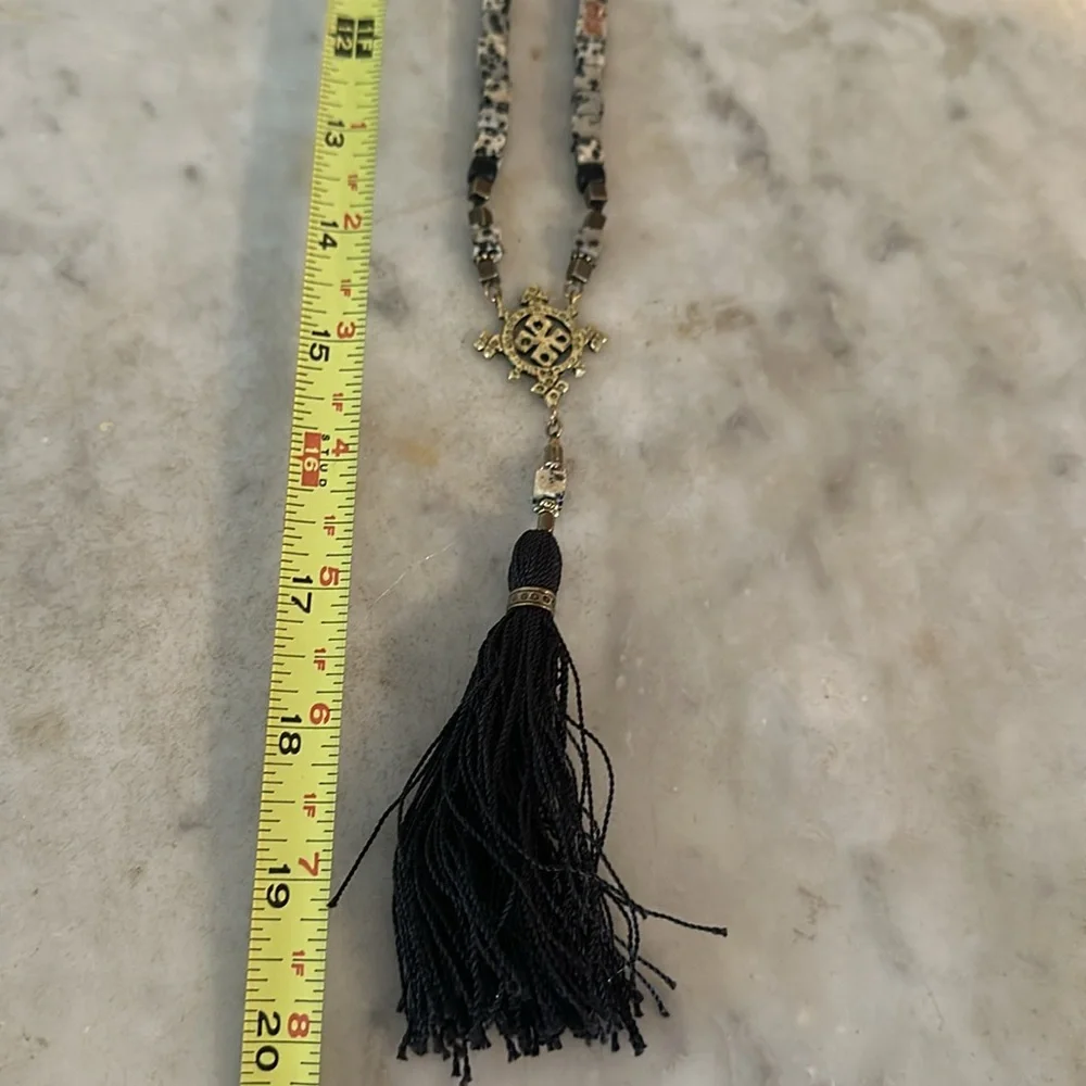 VSA Necklace - Picture 4 of 4